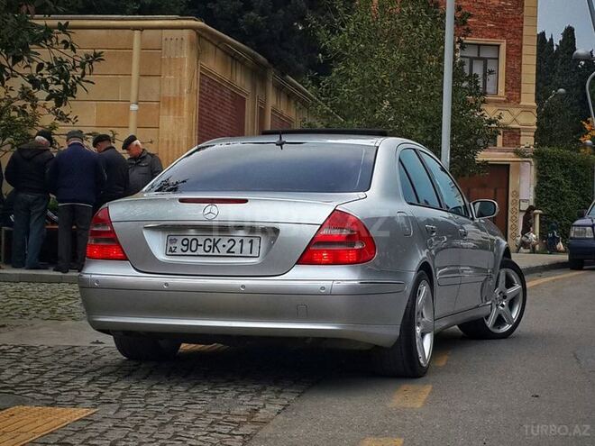 Mercedes E 320 2002, 172,100 km - 0.4 l - Bakı