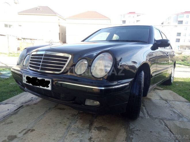 Mercedes E 260 2000, 317,000 km - 2.6 l - Bakı