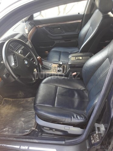 BMW 735 2001, 356,000 km - 3.0 л - Bakı