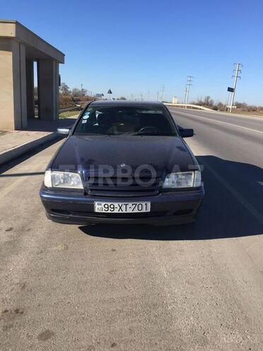 Mercedes C 200 2000, 210,630 km - 2.0 l - Sabirabad