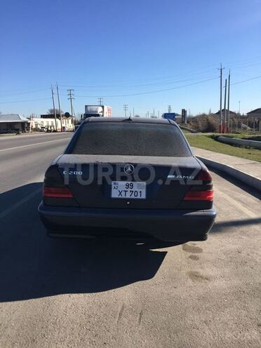 Mercedes C 200 2000, 210,630 km - 2.0 l - Sabirabad
