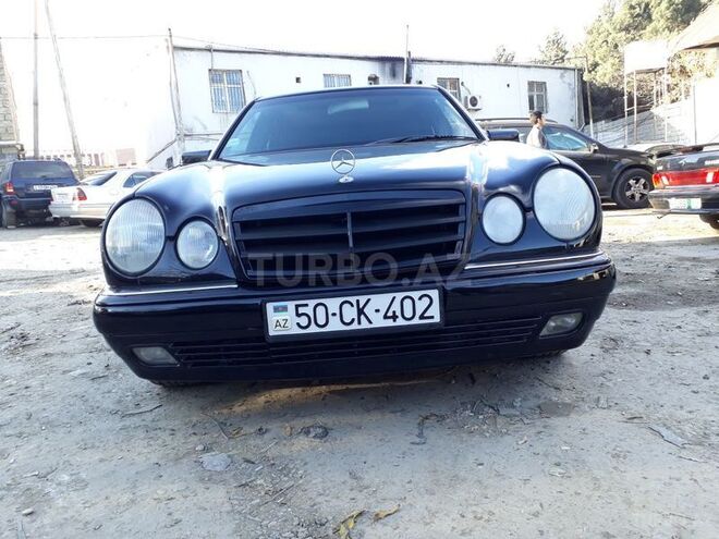 Mercedes E 200 1997, 320,000 km - 1.3 l - Bakı