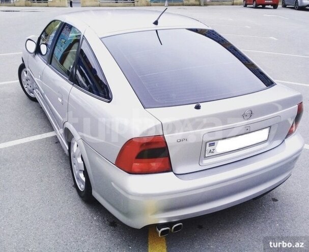 Opel Vectra 2000, 242,000 km - 2.0 l - Qazax