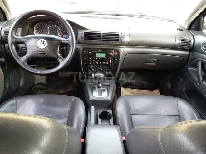 Volkswagen Passat 2005, 135,000 km - 1.8 l - Bakı