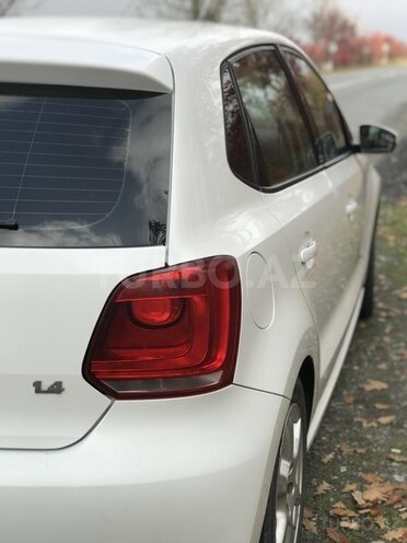 Volkswagen Polo 2011, 135,000 km - 1.4 l - Bakı