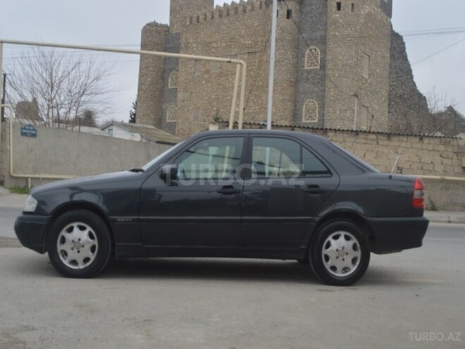 Mercedes C 220 1996, 325,000 km - 2.2 л - Bakı