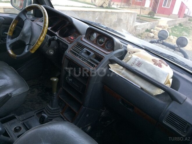 Mitsubishi Pajero 1996, 301,000 km - 3.0 l - Bakı