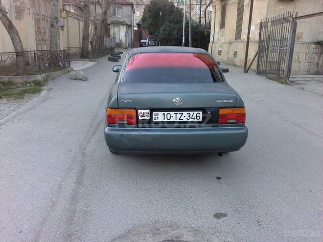 Toyota Corolla 1995, 165,000 km - 1.6 л - Bakı