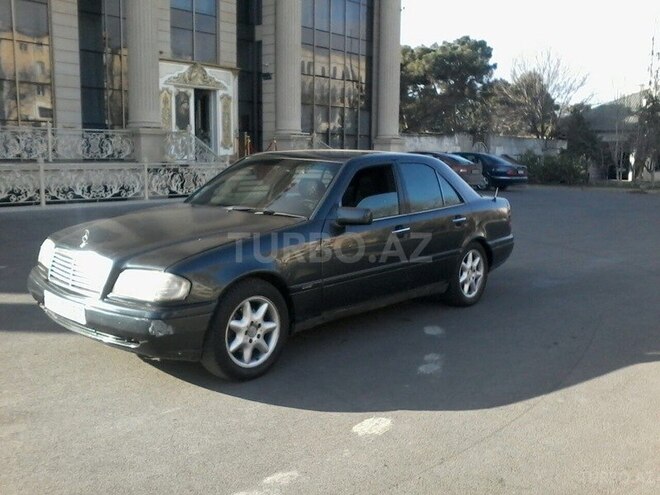 Mercedes C 220 1996, 320,000 km - 2.2 л - Bakı