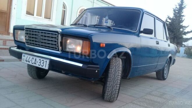 LADA (VAZ) 2107 2009, 102,000 km - 1.6 л - Salyan