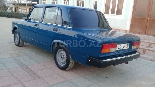 LADA (VAZ) 2107 2009, 102,000 km - 1.6 л - Salyan