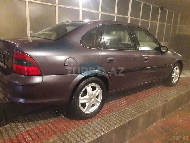 Opel Vectra 1996, 170,000 km - 0.3 л - Şəki