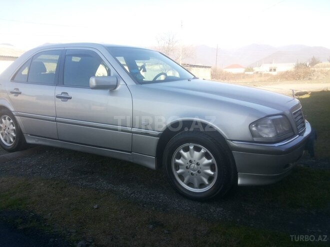 Mercedes C 200 1998, 344,000 km - 2.0 l - Zaqatala