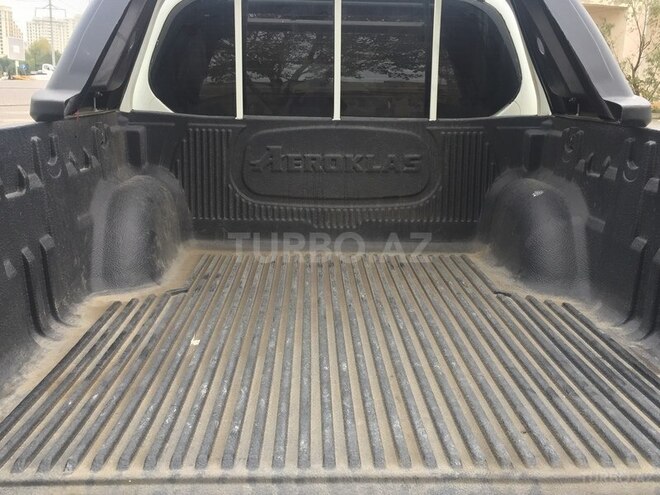 Mitsubishi L200 2011, 168,000 km - 2.5 л - Bakı