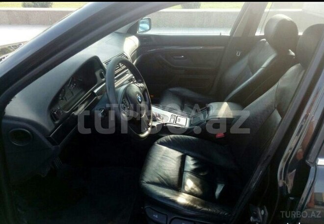 BMW 525 2001, 187,000 km - 2.5 l - Şəmkir