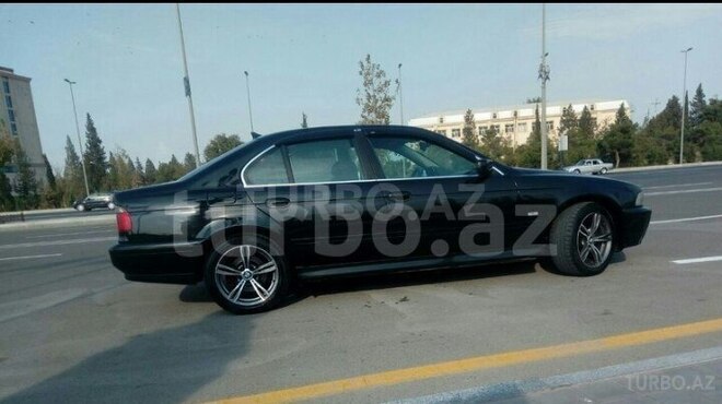 BMW 525 2001, 187,000 km - 2.5 l - Şəmkir