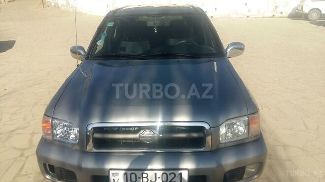Nissan Pathfinder 2000, 270,000 km - 0.1 l - Yardımlı