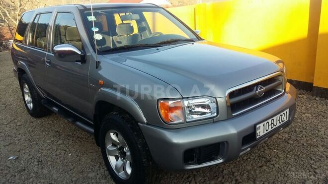 Nissan Pathfinder 2000, 270,000 km - 0.1 l - Yardımlı