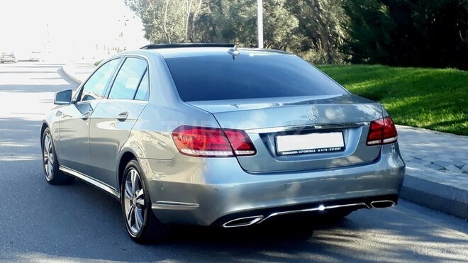 Mercedes E 220 2014, 68,800 km - 2.2 l - Bakı