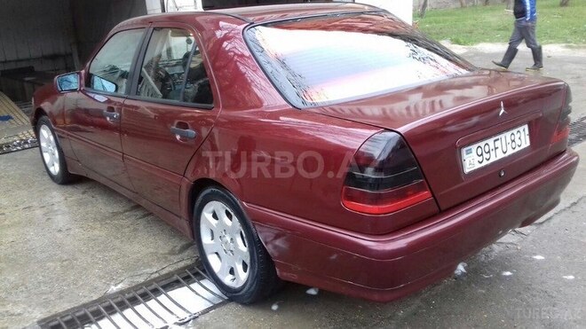 Mercedes C 220 1998, 250,000 km - 2.2 l - Bakı