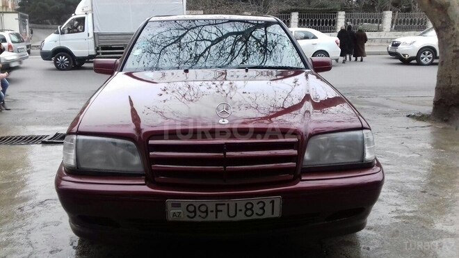 Mercedes C 220 1998, 250,000 km - 2.2 l - Bakı