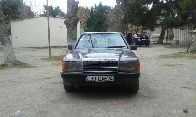 Mercedes 190 1989, 328,000 km - 2.0 l - Sumqayıt