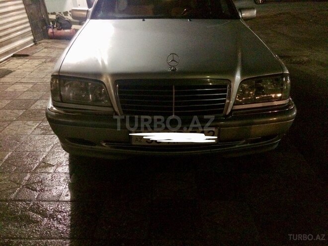 Mercedes C 180 1999, 297,800 km - 1.8 l - Bakı
