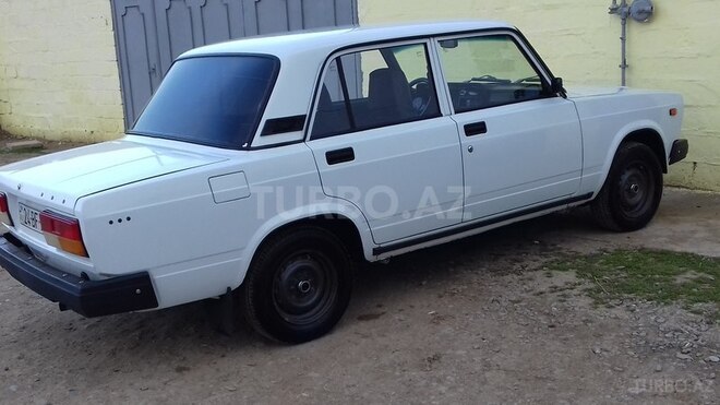 LADA (VAZ) 2107 2009, 108,000 km - 1.6 л - Şirvan