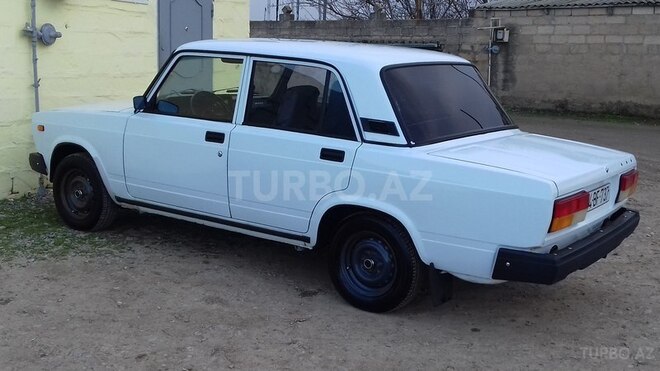 LADA (VAZ) 2107 2009, 108,000 km - 1.6 л - Şirvan