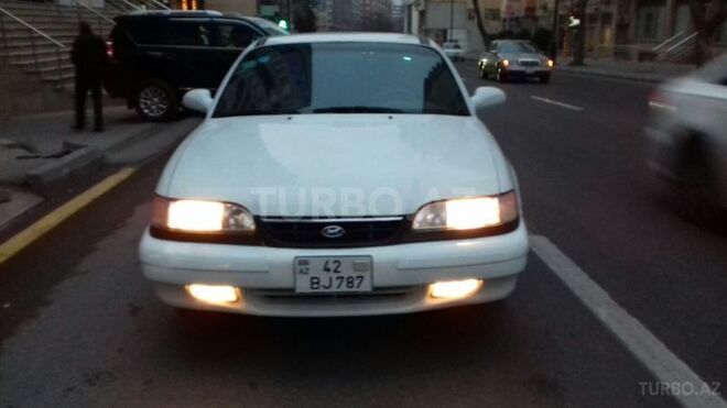 Hyundai Sonata 1995, 230,000 km - 2.0 l - Bakı