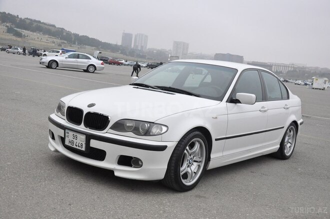 BMW 320 2003, 204,000 km - 2.2 l - Bakı