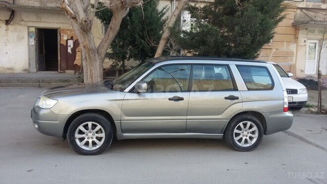 Subaru Forester 2007, 137,500 km - 2.0 l - Bakı