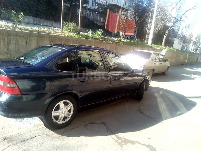 Opel Vectra 1997, 268,800 km - 0.2 l - Bakı