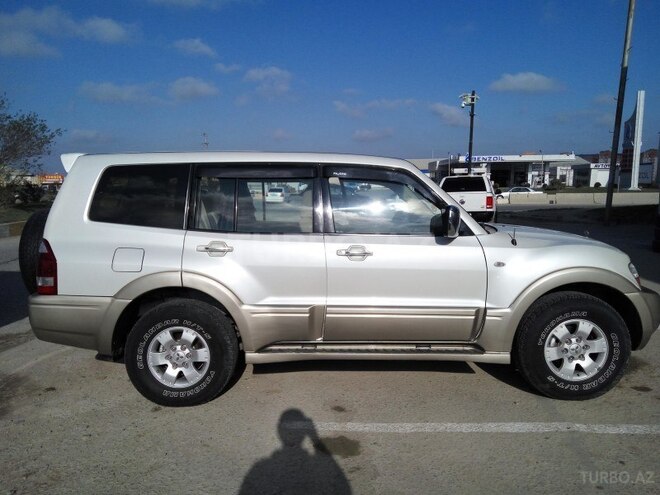 Mitsubishi Pajero 2005, 147,255 km - 3.0 л - Bakı