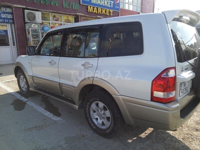Mitsubishi Pajero 2005, 147,255 km - 3.0 л - Bakı