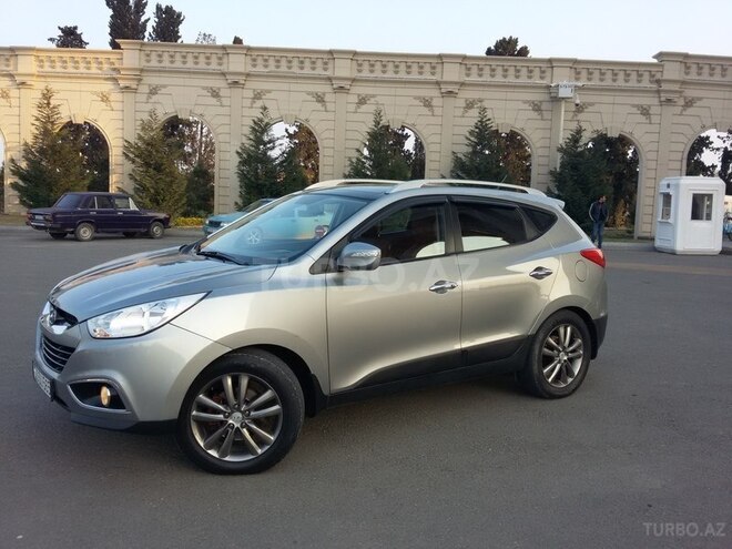 Hyundai ix35 2011, 101,000 km - 2.4 л - Gəncə