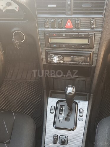 Mercedes C 240 1999, 301,000 km - 2.4 л - Masallı