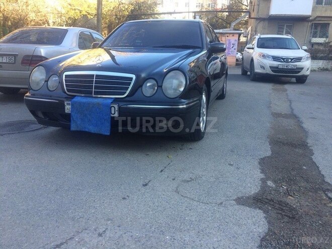 Mercedes C 220 2000, 306,000 km - 2.2 l - Bakı