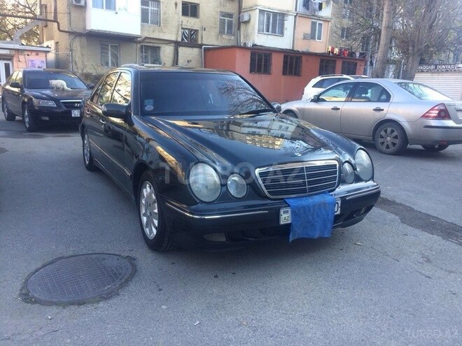 Mercedes C 220 2000, 306,000 km - 2.2 l - Bakı