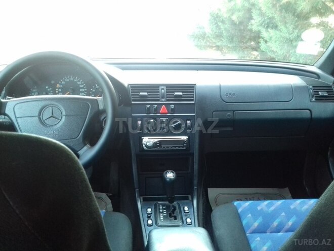 Mercedes C 180 1998, 213,000 km - 1.8 л - Gəncə