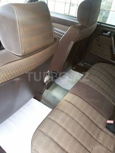 Mercedes 190 1990, 3,560,000 km - 0.2 l - Balakən