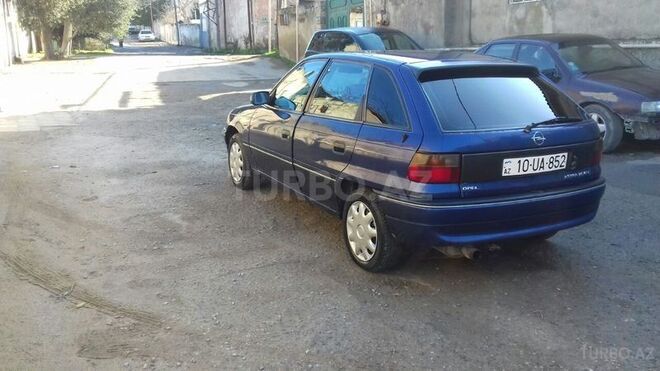 Opel Astra 1995, 32,745 km - 1.6 l - Bakı
