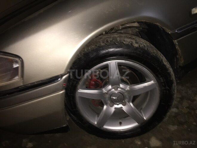Mercedes C 180 1996, 200,000 km - 0.4 l - Bakı