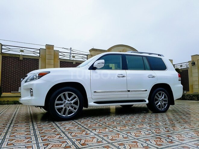 Lexus LX 570 2012, 128,000 km - 5.7 l - Bakı