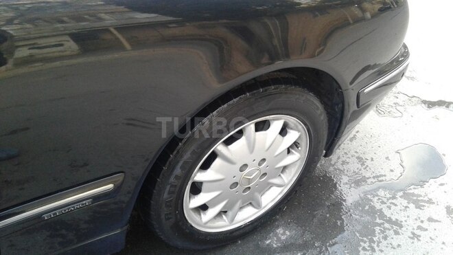 Mercedes E 240 2000, 317,124 km - 2.6 l - Bakı