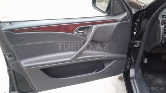 Mercedes E 220 2001, 314,215 km - 2.2 l - Sumqayıt