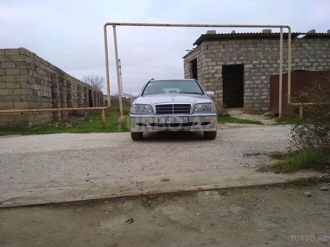 Mercedes C 180 1988, 222 km - 1.8 l - Bakı
