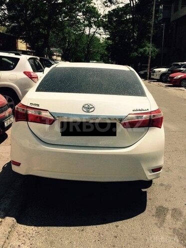 Toyota Corolla 2013, 100,000 km - 1.6 л - Bakı