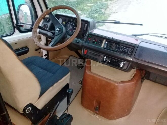 Mercedes 410 D 1990, 450,000 km - 2.9 l - Bakı