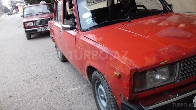 LADA (VAZ) 2105 1983, 333,333 km - 0.3 l - Şamaxı